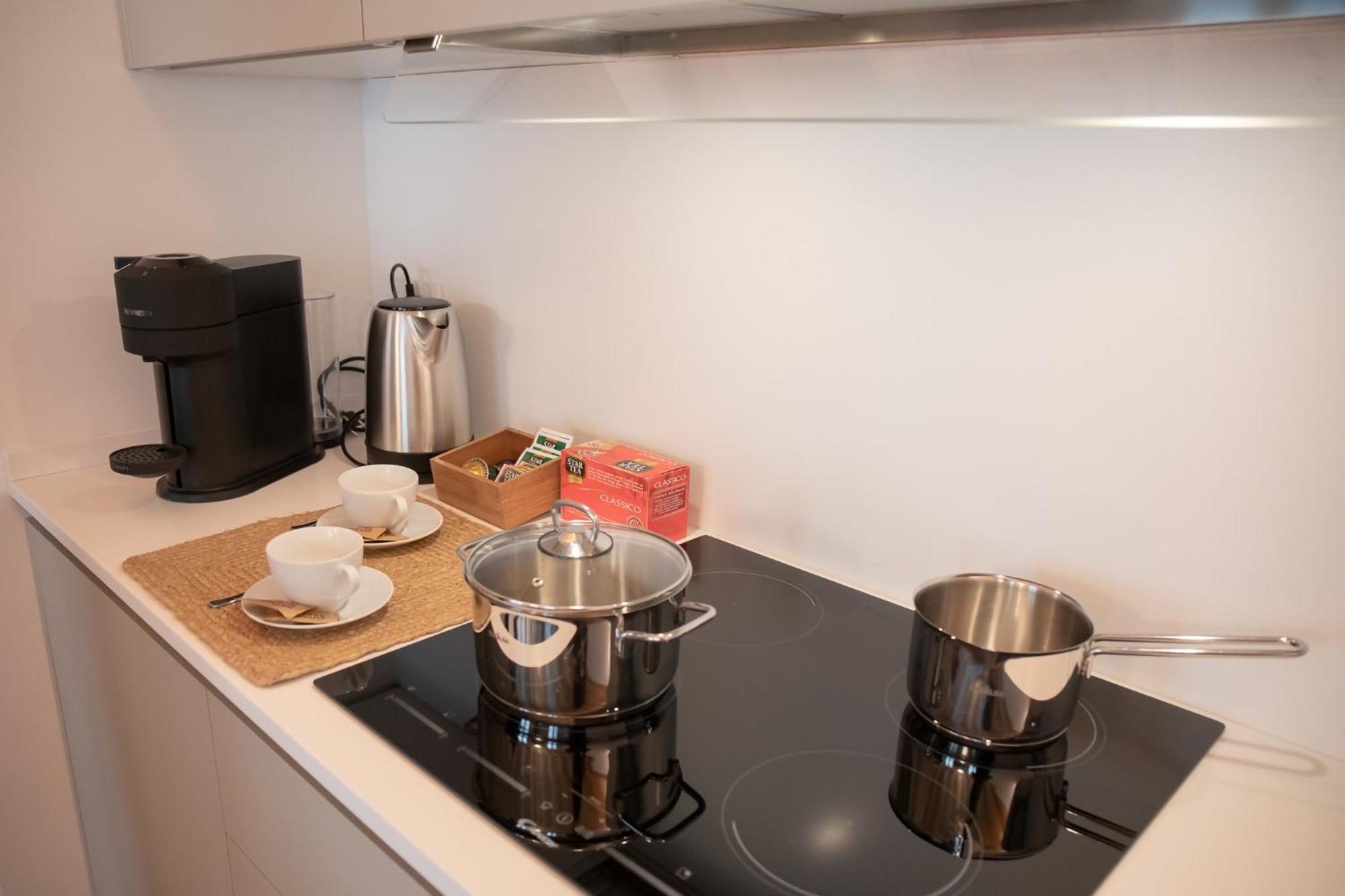 Amendola City View Apartments Suite Romantica コモ エクステリア 写真