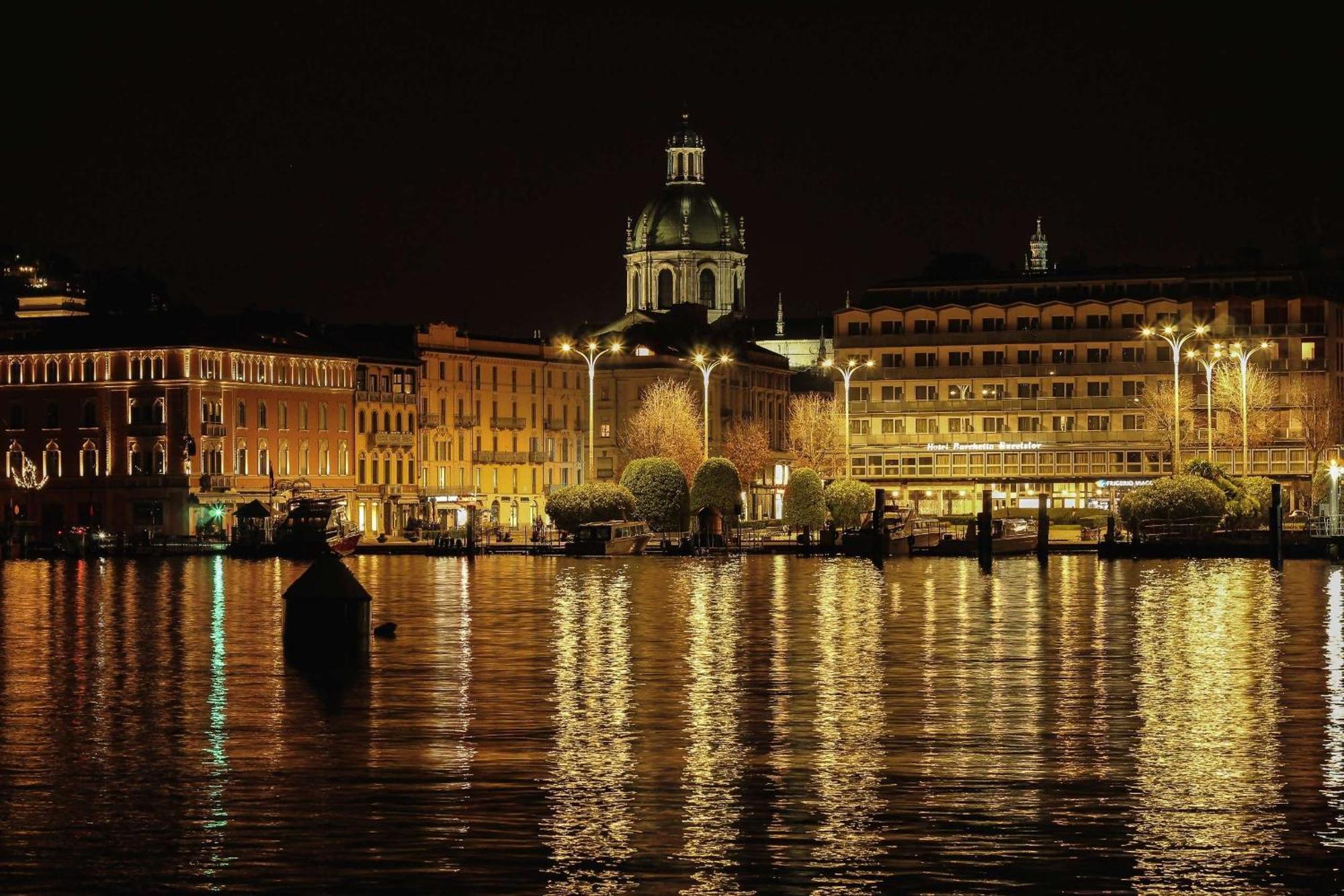 Amendola City View Apartments Suite Romantica コモ エクステリア 写真
